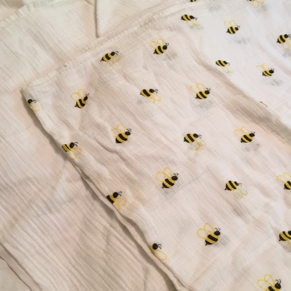 2 100% cotton baby blankets